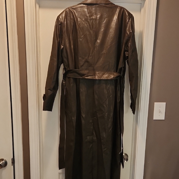 Urban Revivo Brown Faux Leather Trench Coat - Picture 6 of 7